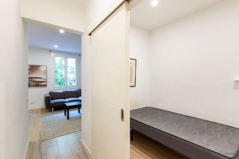 Apartamento en venta en Barcelona, España 3 dormitorios, 72 m2 No. 182384 - foto 22