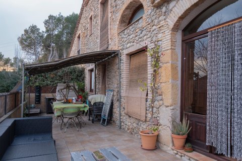Сasa en venta en España 12 dormitorios, 830 m2 No. 182380 - foto 7