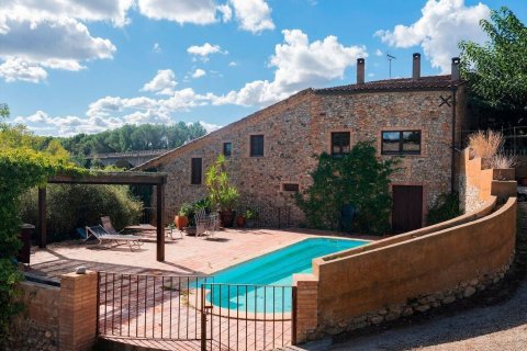 Сasa en España 12 dormitorios, 830 m2 No. 182380