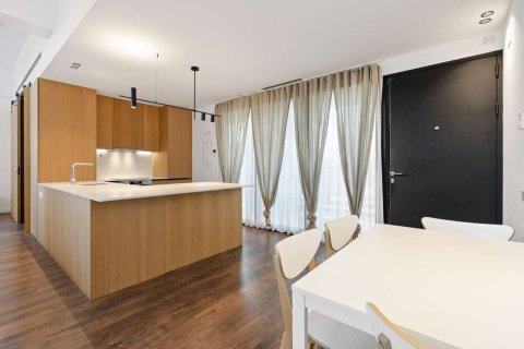 Продажа квартиры в Барселона, Испания 63м2 №182385 - фото 9