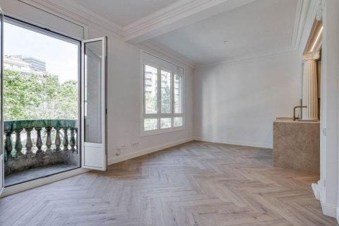 Appartamento a Barcelona, Spagna 3 camere da letto, 78 mq. N° 182382