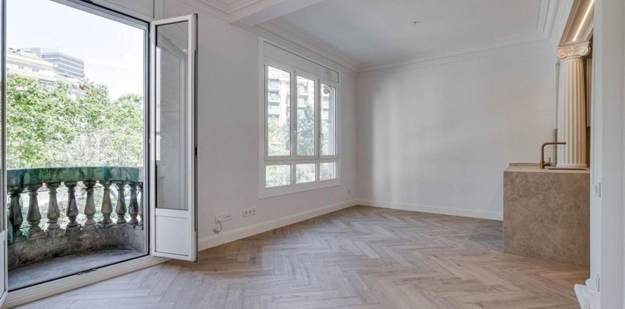 Квартира в Барселона, Испания 3 спальни, 78м2 №182382
