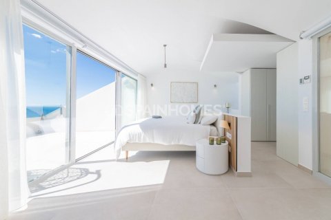 Продажа квартиры в Бенальмадена, Малага, Испания 2 спальни, 112м2 №155731 - фото 27