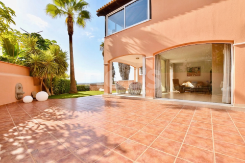 Villa for sale in Adeje, Tenerife, Spain 3 bedrooms, 103 sq.m. No. 155736 - photo 2