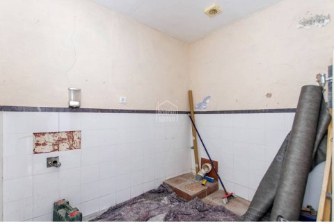 Radhus till salu i Es Castell, Menorca, Spanien 4 sovrum, 85 kvm. Nr. 179308 - foto 11