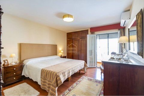 Apartament w Mahon, Menorca, Hiszpania 4 sypialnie, 141 mkw. nr 179313 – zdjęcie 8