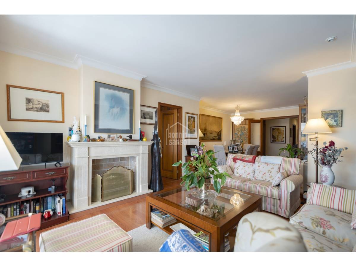 Apartment in Mahon, Menorca, Spain 4 bedrooms, 141 sq.m. No. 179313