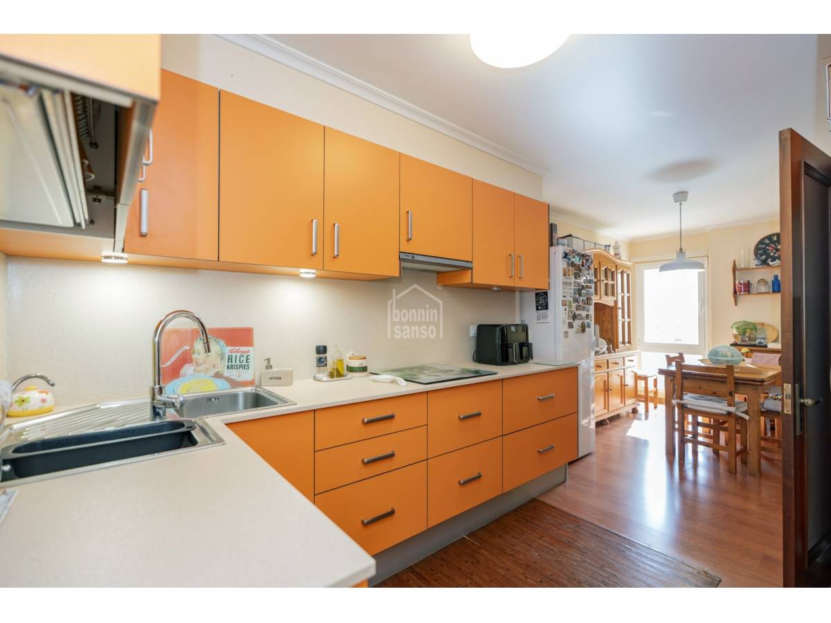 Apartment in Mahon, Menorca, Spain 4 bedrooms, 141 sq.m. No. 179313