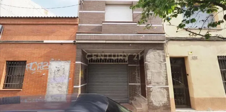 House à Terrassa, Barcelona, Espagne 2 chambres, 195 m2 No. 167224