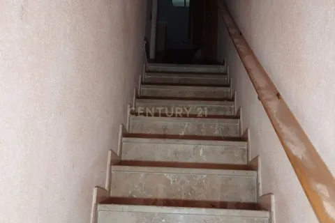 House à vendre à Terrassa, Barcelona, Espagne, 2 chambres, 195 m2 No. 167224 - photo 6