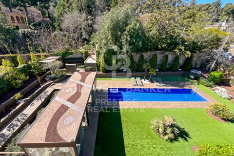 Продажа виллы в Барселона, Испания 5 спален, 938м2 №159144 - фото 4