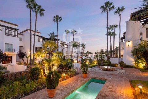 Продажа квартиры в Марбелья, Малага, Испания 3 спальни, 138м2 №159145 - фото 30