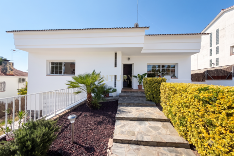 House zum Verkauf in Santa Eulalia De Roncana, Barcelona, Spanien 5 Schlafzimmer, 293 m2 Nr. 192349 - Foto 2