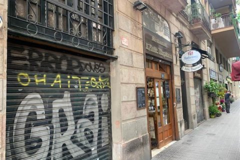 Komerciāls īpašums pārdošanā Barcelona, Spānijā 132 m2 Nr. 192369 - attēls 2