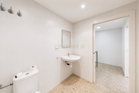 Komerciāls īpašums pārdošanā Barcelona, Spānijā 1 istaba, 61 m2 Nr. 192350 - attēls 12