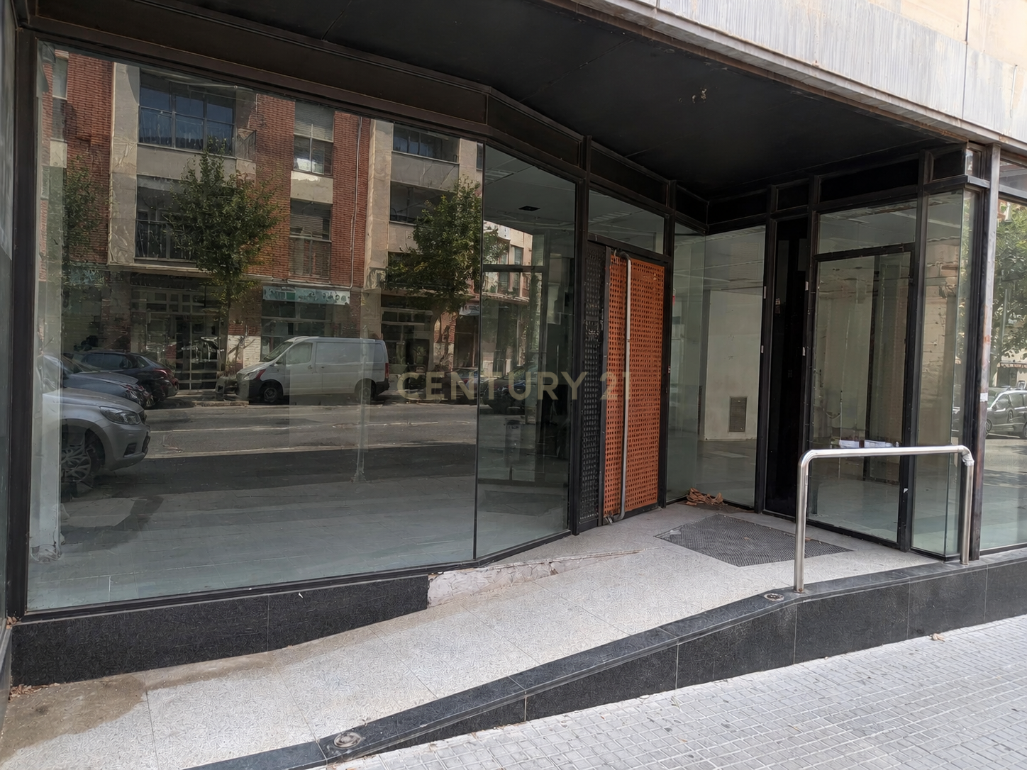 Sklep w Terrassa, Barcelona, Hiszpania 163 mkw. nr 192348