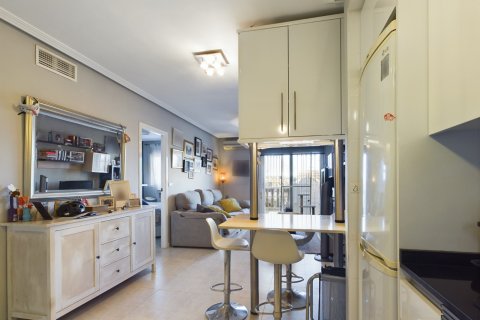 Huoneisto myytävänä Los Alcazares, Murcia, Espanja, 2 makuuhuonetta,  No. 146241 - kuva 8