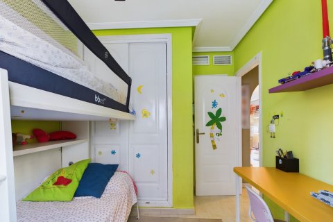 Huoneisto myytävänä Los Alcazares, Murcia, Espanja, 2 makuuhuonetta,  No. 146241 - kuva 14