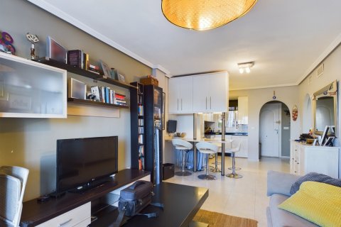 Huoneisto myytävänä Los Alcazares, Murcia, Espanja, 2 makuuhuonetta,  No. 146241 - kuva 6