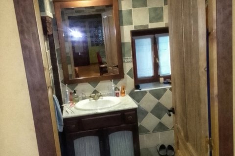 Сasa en venta en Karrantza Harana, Vizcaya, España 3 dormitorios, 300 m2 No. 152709 - foto 21