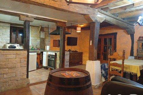 Сasa en venta en Karrantza Harana, Vizcaya, España 3 dormitorios, 300 m2 No. 152709 - foto 4