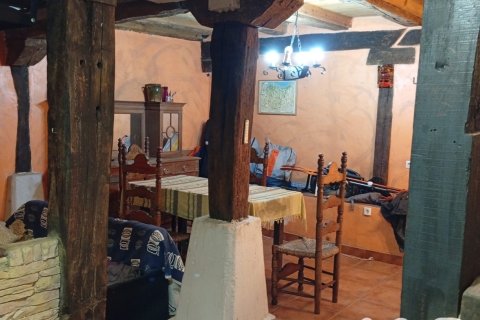 Сasa en venta en Karrantza Harana, Vizcaya, España 3 dormitorios, 300 m2 No. 152709 - foto 5