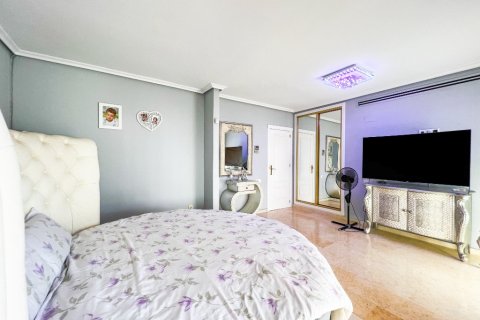 Villa in vendita a La Mata, Alicante, Spagna 5 camere da letto, 380 mq. N° 145152 - foto 15