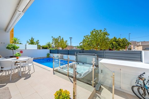 Townhouse for sale in Formentera del Segura, Alicante, Spain 3 bedrooms, 122 sq.m. No. 189028 - photo 3