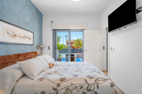 Townhouse for sale in Formentera del Segura, Alicante, Spain 3 bedrooms, 122 sq.m. No. 189028 - photo 16