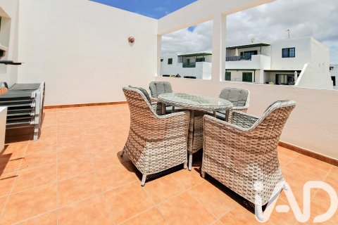 Apartment for sale in Yaiza, Lanzarote, Spain 2 bedrooms, 60 sq.m. No. 172396 - photo 17