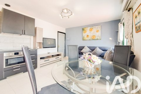 Apartment for sale in Yaiza, Lanzarote, Spain 2 bedrooms, 60 sq.m. No. 172396 - photo 9