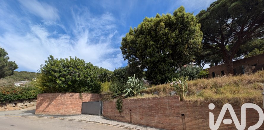 Land in Premia De Dalt, Barcelona, Spanien 605 m2 Nr. 172399