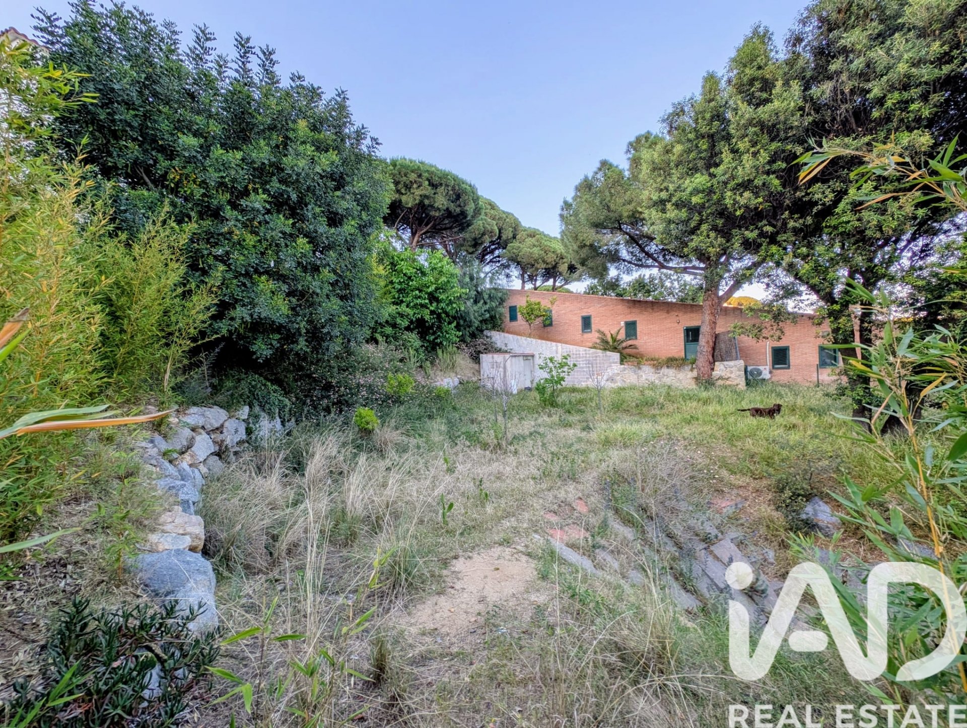 Tontti Premia De Dalt, Barcelona, Espanja 605 m2 No. 172399