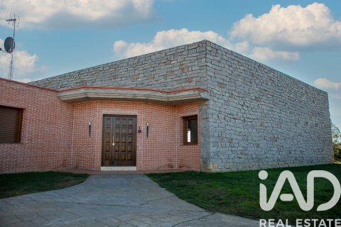 House in Villaquilambre, Leon, Spain 5 bedrooms, 446 sq.m. No. 172398