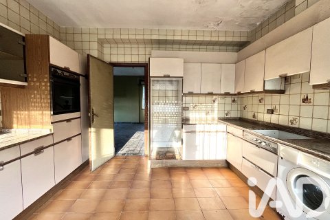 Casa in vendita a Oleiros, A Coruna, Spagna 4 camere da letto, 284 mq. N° 172394 - foto 23