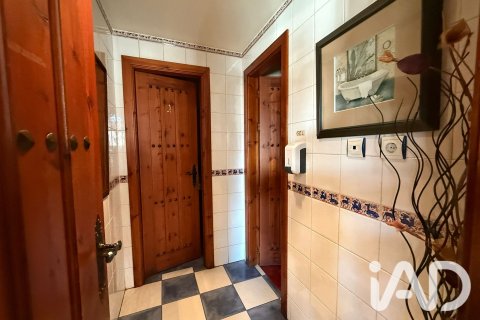 Продажа дома в Вальдепьелаго, Леон, Испания 3 спальни, 320м2 №187749 - фото 17