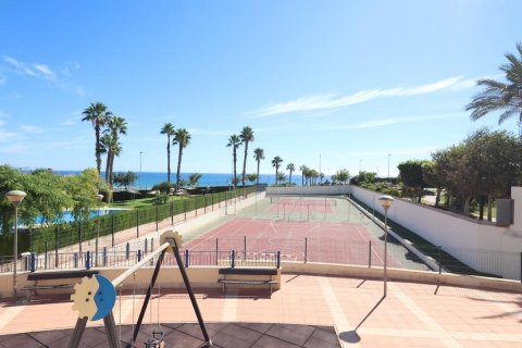 Apartament w Mil Palmeras, Alicante, Hiszpania 2 sypialnie, 87 mkw. nr 189370 – zdjęcie 27