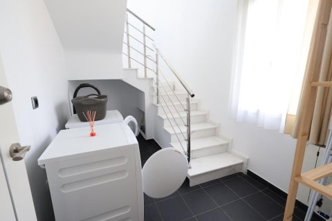 Huvila myytävänä Cabo Roig, Alicante, Espanja, 4 makuuhuonetta, 222 m2 No. 189372 - kuva 13