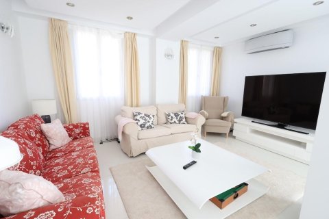 Huvila myytävänä Cabo Roig, Alicante, Espanja, 4 makuuhuonetta, 222 m2 No. 189372 - kuva 7