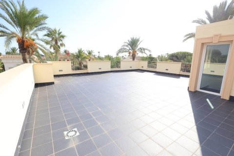 Huvila myytävänä Cabo Roig, Alicante, Espanja, 4 makuuhuonetta, 222 m2 No. 189372 - kuva 25