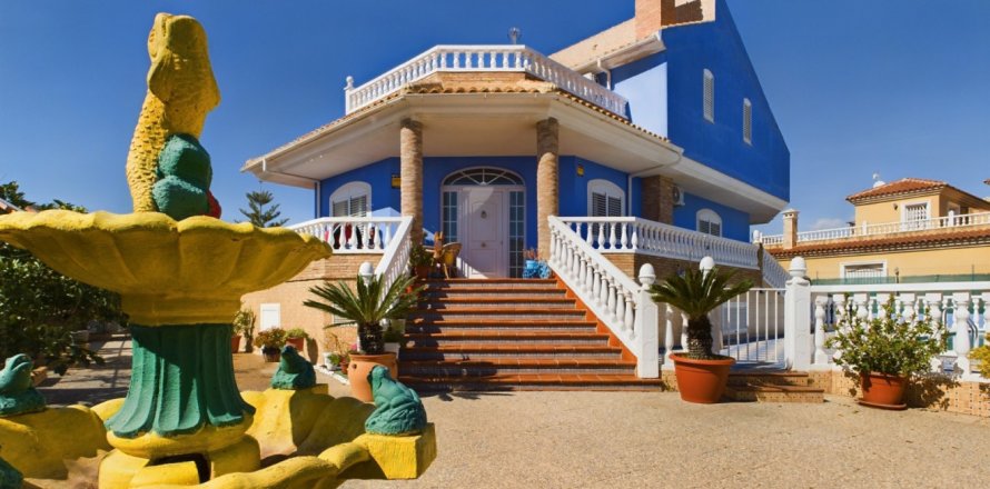 Willa w Los Alcazares, Murcia, Hiszpania 5 sypialni,  nr 146228