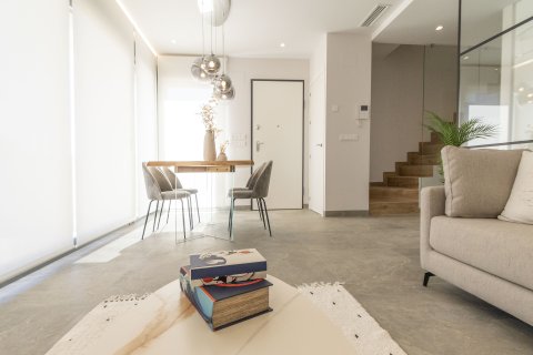 Villa zum Verkauf in Pilar de la Horadada, Alicante, Spanien 3 Schlafzimmer, 127 m2 Nr. 136402 - Foto 18