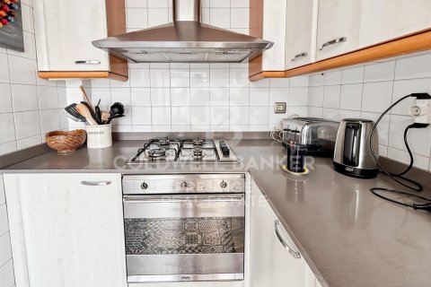 Takvåning till salu i Barcelona, Spanien 2 sovrum, 125 kvm. Nr. 158166 - foto 19