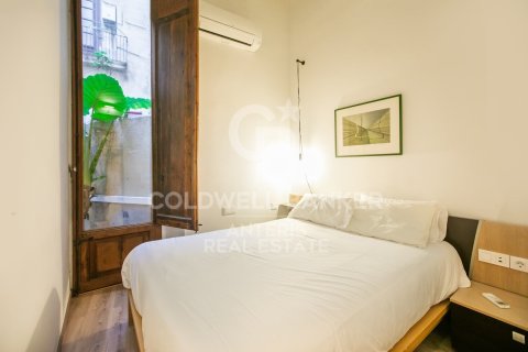 Dzīvoklis pārdošanā Barcelona, Spānijā 1 istaba, 84 m2 Nr. 178805 - attēls 16