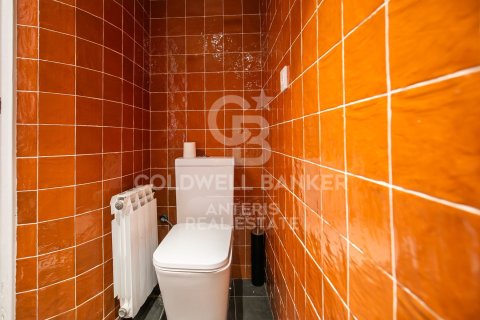 Dzīvoklis pārdošanā Barcelona, Spānijā 1 istaba, 84 m2 Nr. 178805 - attēls 26
