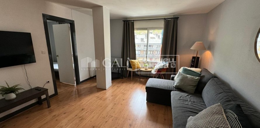 Penthouse à Principado De Andorra (Ninguna Poblacion Tiene C.P.), Lleida, Espagne 2 chambres, 97 m2 No. 178806