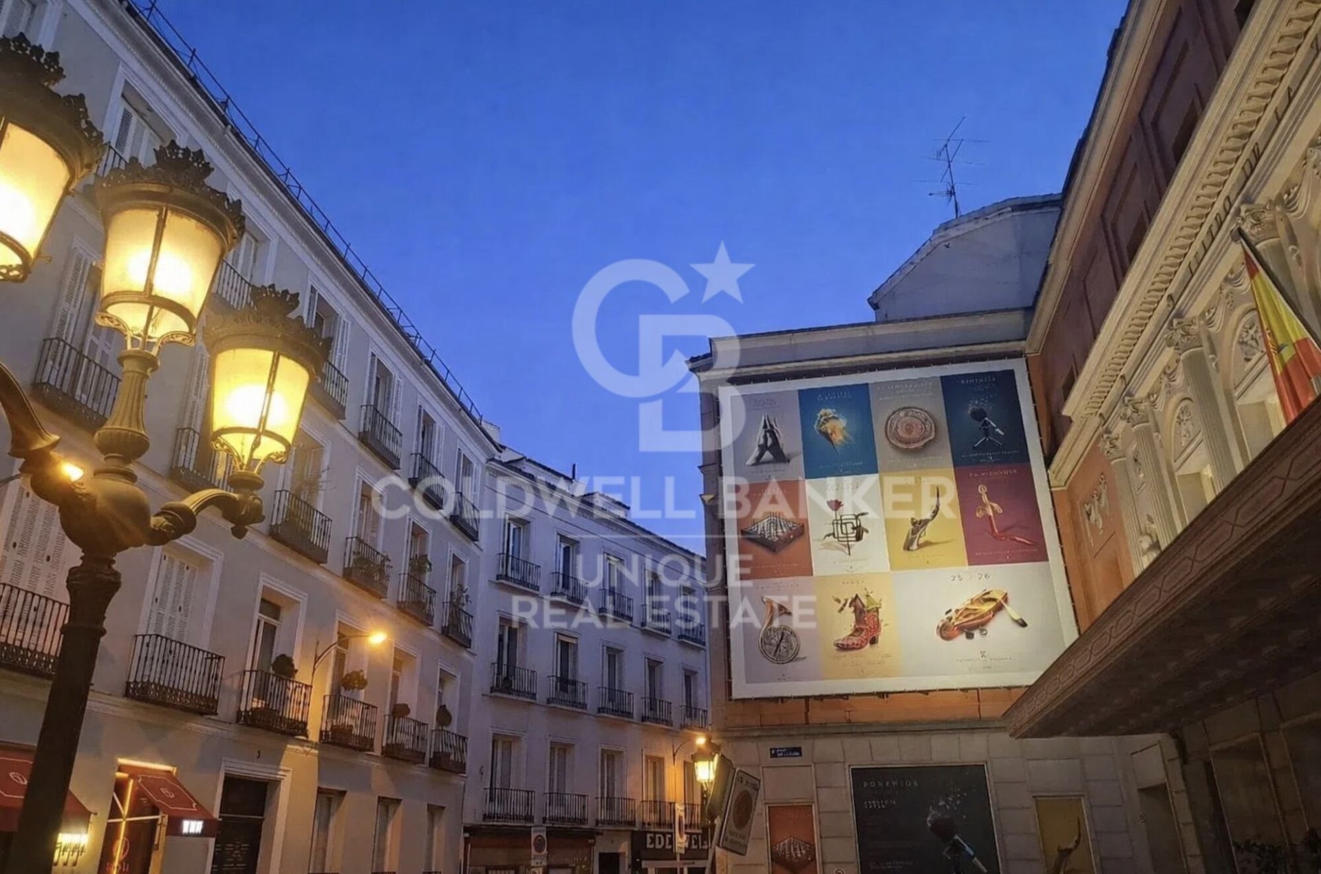 Appartamento a Madrid, Spagna 3 camere da letto, 148 mq. N° 178808