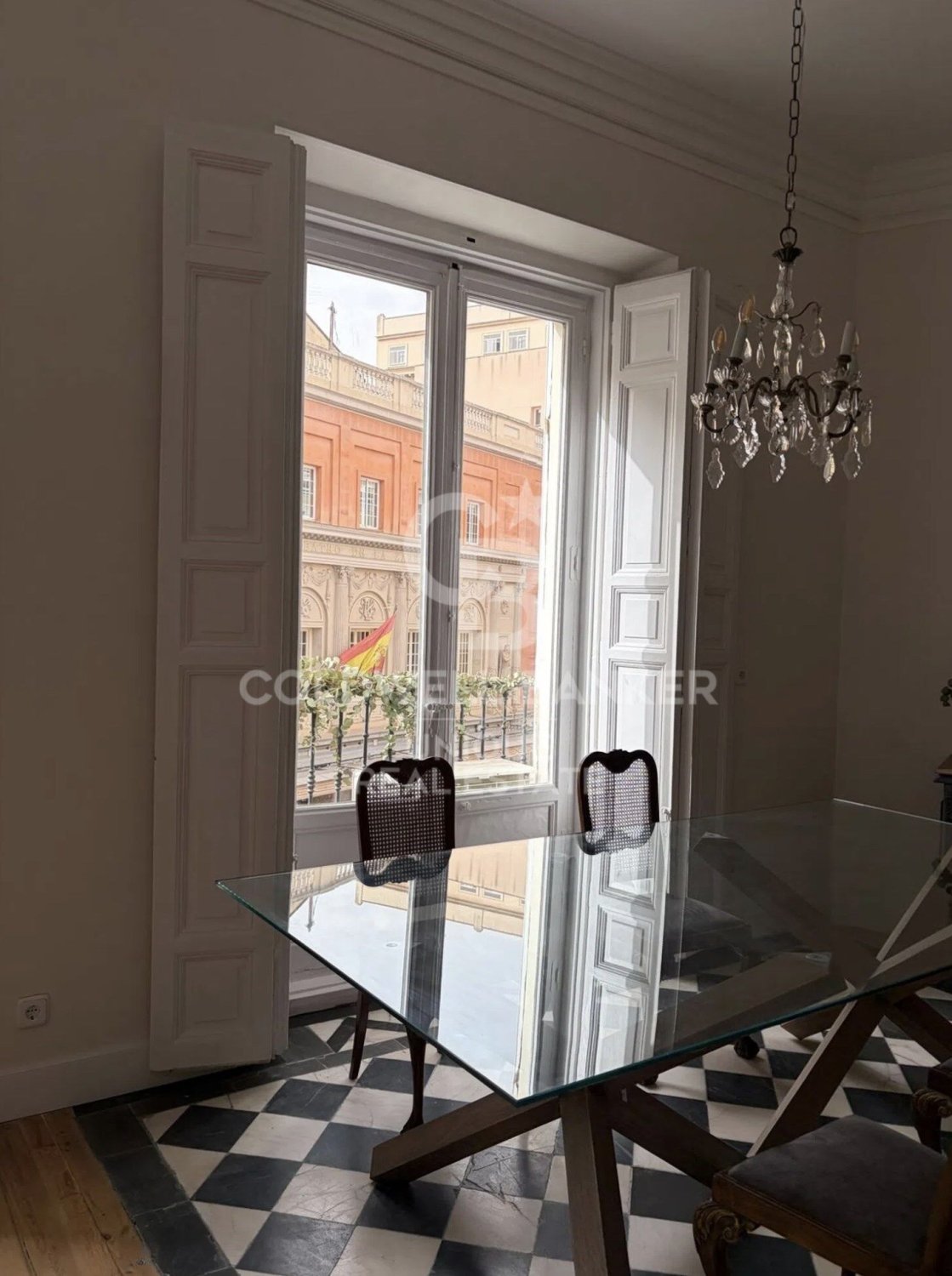 Appartamento a Madrid, Spagna 3 camere da letto, 148 mq. N° 178808