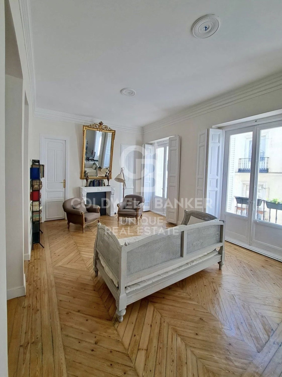 Appartamento a Madrid, Spagna 3 camere da letto, 148 mq. N° 178808