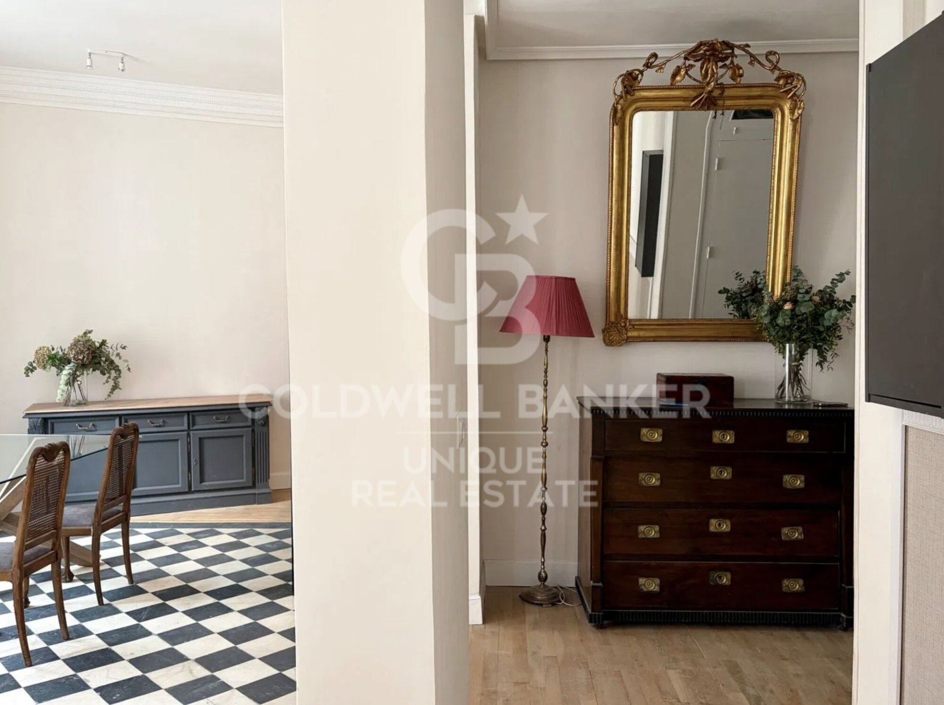 Appartamento a Madrid, Spagna 3 camere da letto, 148 mq. N° 178808